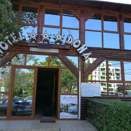 Hotel Dona ママイア エクステリア 写真